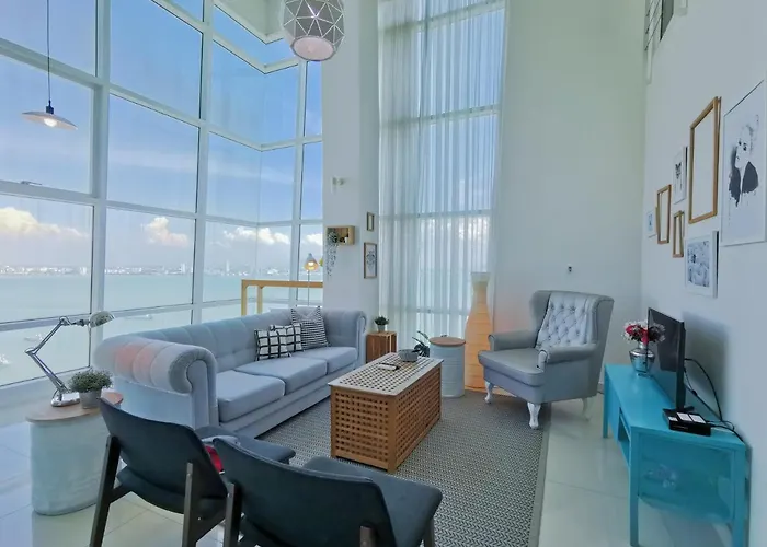 Maritime Suites Holiday Rental