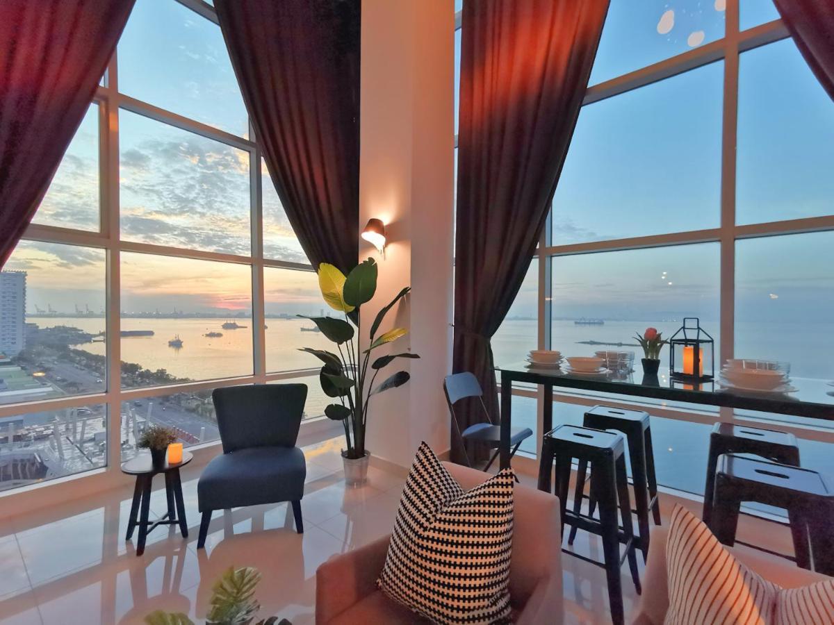 Apartment Maritime George Town