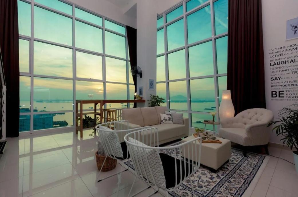 Maritime Apartment George Town