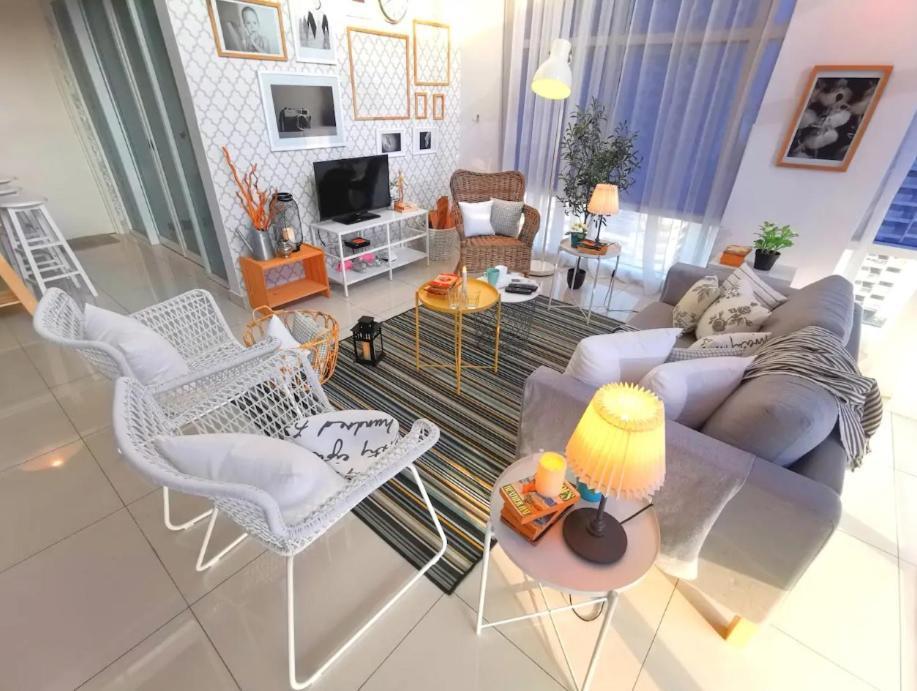 Maritime Apartment George Town